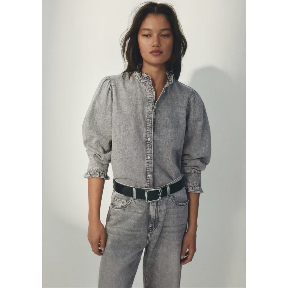 NWT H&M RUFFLE-TRIMMED DENIM BLOUSE